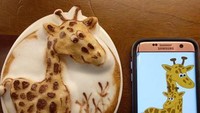 Jerapah lucu lengkap dengan warna khasnya juga diwujudkan menjadi latte art 3 demensi yang nyata.Foto: Instagram My Cofi