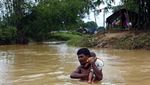 Perjuangan Anak-anak Pengungsi Rohingya Menuju Kamp Pengungsian