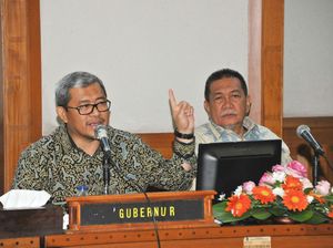 Tekan Inflasi, Kepala Daerah di Jabar Diminta Pantau Harga Sembako