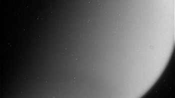 Nah, ini Titan. Foto: NASA/JPL/Space Science Institute