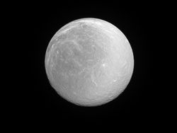 Hasil Karya Cassini, Satelit Penjaga Saturnus