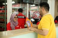Botol kemasan AHM Oil terbaru didesain lebih modern dan lebih nyaman digenggam (Foto: dok. AHM)