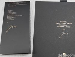 Unboxing Xiaomi Mi Mix 2