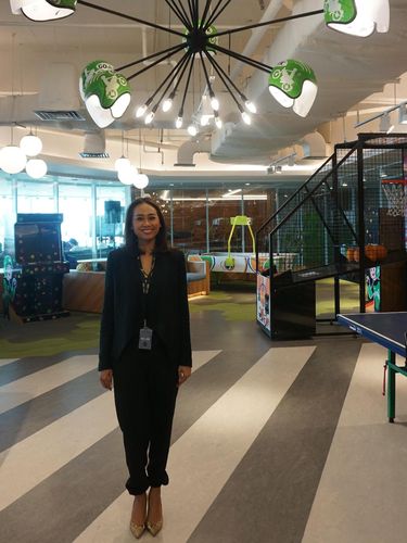 Monica Oudang, Chief Human Resource Officer Go-Jek di Markas Go-Jek.