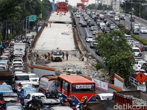 Flyover Pancoran Rampung Desember 2017, 5 Lainnya Molor