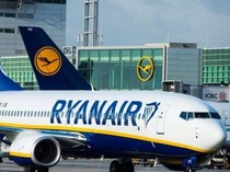 Penumpang Jatuh Sakit Kehabisan Obat gegara Pesawat Delay 35 Jam di Albania
