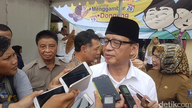Gubernur Banten Ancam Pecat PNS yang Pungli PPDB Online Gubernur Banten Ancam Pecat PNS yang Pungli PPDB Online