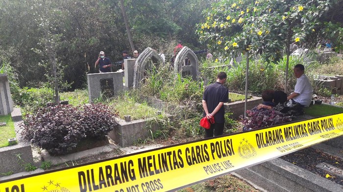Makam Dibongkar, Autopsi Korban Duel Gladiator Dilakukan di Makam