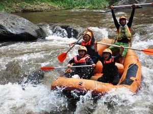 Celebrity on Vacation: Rifting Bareng Marsha dan Joshua di Bali