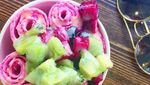 Yummy! Manis Dingin Bergulung Rolled Ice Cream Buat Penawar Haus