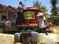 Perlu waktu seminggu untuk memodiffikasi mobil ini 