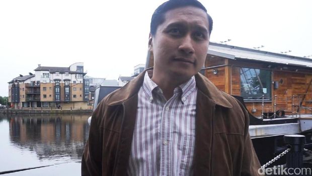 Bedah Trailer 'Avengers: Endgame', Ernest Prakasa Geram dengan Arie Untung