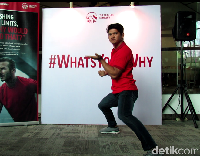 Iko Uwais siap gempur netizen yang nyinyirin istrinya.