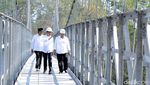 Jokowi Resmikan Jembatan Gantung di Magelang