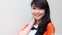 Wajah manisnya membuat hari ini lebih ceria. Pool/Ismail/detikFoto.