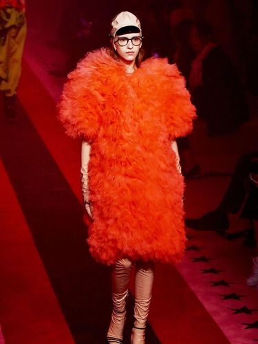 Boots Unik Mirip Kaki Palsu dengan Stiletto Ini Dijual Rp 18 Juta, Minat?