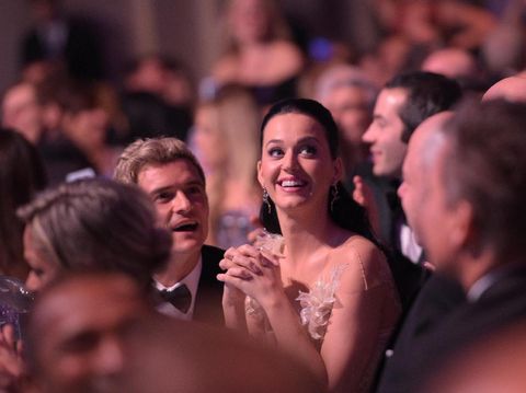 Bantah Oplas, Katy Perry Ungkap Perawatan yang Buat Wajahnya Lebih Cantik