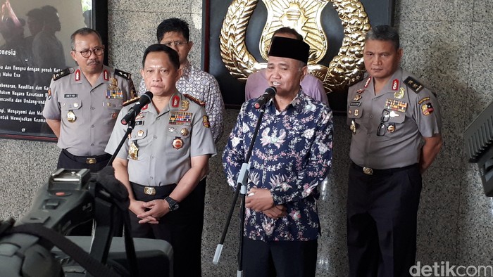 Hadiri Sertijab Polri, Kapolri-Pimpinan KPK Pastikan Solid