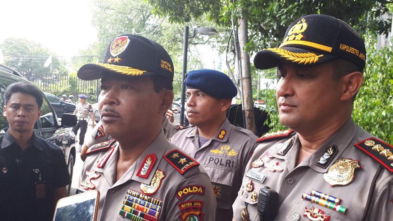 Kapolda Metro Pantau Pengamanan di LBH Jakarta Kapolda Metro Pantau Pengamanan di LBH Jakarta