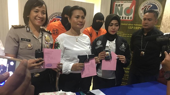 Konsumsi Narkoba, Polisi Gadungan Ditangkap di Jaksel