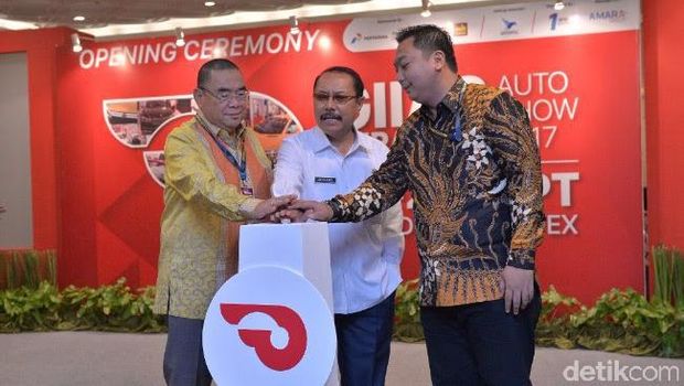 Pembukaan GIIAS Surabaya