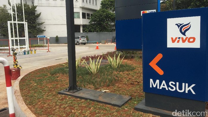 Bikin Kaget, Ada SPBU Mirip Merek HP di Jakarta Timur