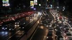 Foto: Mengular, Begini Kemacetan Tol Dalkot Jelang Libur Tahun Baru Islam