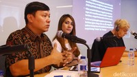 Dosen, aktivis dan caleg PSI, Surya Tjandra urun rembug dalam diskusi Kebangkitan Populisme, Deglobalisasi dan Masa Depan Parpol