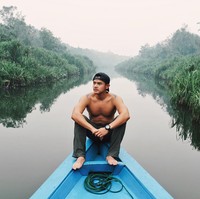 Dion Wiyoko merupakan seorang aktor asal surabaya. Selain berwajah tampan ternyata ia memiliki tubuh yang atletis. Foto: Instagram