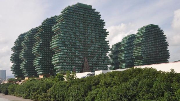 Beauty Crown Hotel yang punya gedung mirip pohon