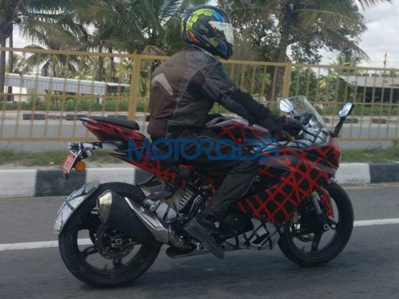Apache RR 310S full fairing perkawinan BMW-TVS Foto: Pool (Motoroids) Apache RR 310S full fairing perkawinan BMW-TVS Foto: Pool (Motoroids)