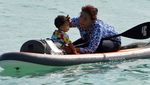 Throwback Momen dan Gaya Susi Pudjiastuti yang Hobi Tenggelamkan Kapal