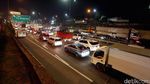 Penampakan Macet di Tol JORR Menuju Jagorawi