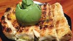 Enaknya Malam Ini Ngemil Roti Bakar Klasik dan Kekinian yang Gurih Manis