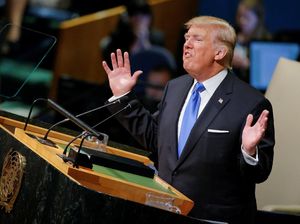 Di Depan Warga AS, Obama dan Bush Kompak Sindir Trump