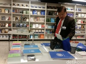 Wapres JK, Kantin PBB dan Buku Presiden Afganistan