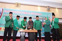 Romahurmuziy: Butuh 4 'Tas' untuk Menang Pilkada