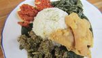 Wah, Sedapnya! Ini 12 Olahan Sambal Ijo dari Ayam, Iga Sampai Spaghetti