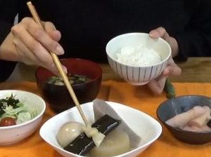 5 Negara Ini Punya Etiket Makan Paling Ketat, Ada Jepang hingga Italia!