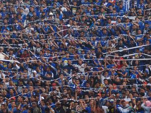 Kenapa Bobotoh Jadi Suporter Terbaik Piala Presiden?