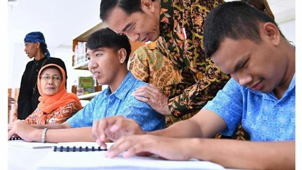 Foto: Wajah Baru Perpustakaan Nasional yang Ramah bagi Tunanetra