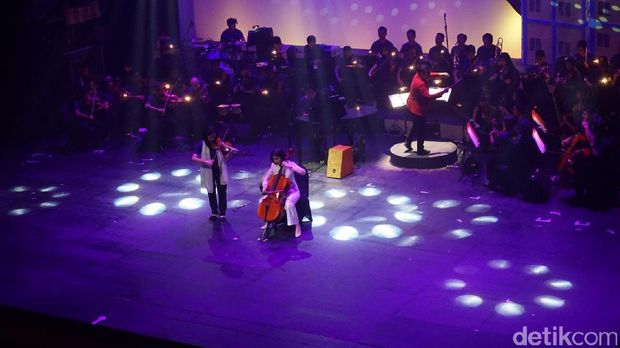 Saat Istri dan Putri Ahok dan Main Musik di Operet Aku Anak Rusun