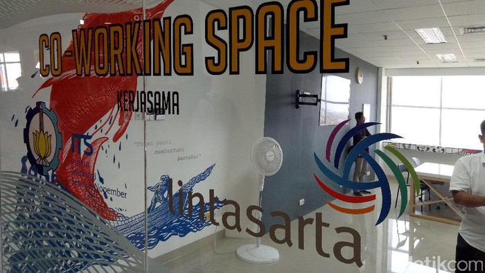 ITS Co-Working Space. Foto: Michelle Alda Gunawan ITS Co-Working Space. Foto: Michelle Alda Gunawan