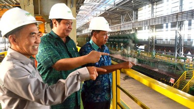 Menperin Tinjau Pabrik Smelter di Morowali