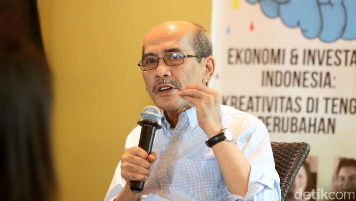 Peluang Di Tengah Perubahan Pola Konsumsi Sejumlah pakar hadir dalam diskusi yang digekar di Jakarta. Pengamat Ekonomi Faisal Basri mengatakan bahwa saat ini daya beli nasional tidak turun.