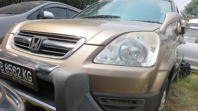 Toyota Camry, Honda CR-V, Hingga VW Golf Ikut Dilelang KPK