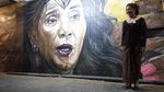 Foto: Jepretan Traveler di Mural Susi yang Keren