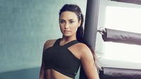 Demi Lovato punya masalah yang sama dengan Elie, yakni masalah dengan kecemasan yang sering melandanya. Ia pun berlabuh pada olahraga yang sama. (Foto: Instagram @ddlovato)