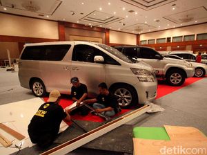 Alphard Koruptor Rp 414 M Fuad Amin Akan Dilelang Esok, Tertarik?