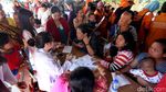 Warga Muara Angke Dapat Sembako dan Pengobatan Gratis